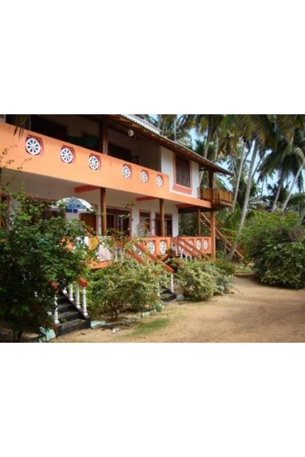 Talaramba Dinu'S Resort المظهر الخارجي الصورة